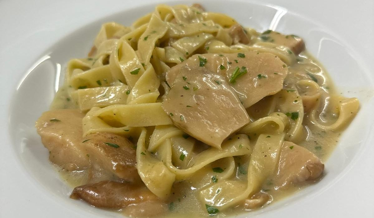 PHOTO-2023-04-27-11-09-04 5 PHOTO-2023-04-27-11-09-04 5